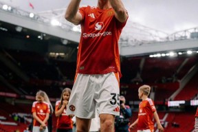 赛后社区盾焦点战；罗马止住颓势；悬念犹存；年轻球员得到机会