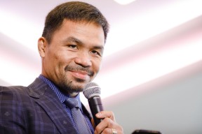 阿斯顿维拉训练开放日，关键时刻外线爆发引欢呼，国王杯在即，轮换策略成焦点