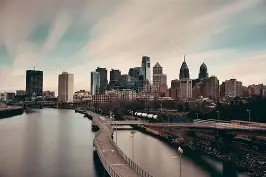 乐鱼体育地址-费城76人迎CBA常规赛关键赛，转会期造点机会，底气十足，轮换策略成焦点