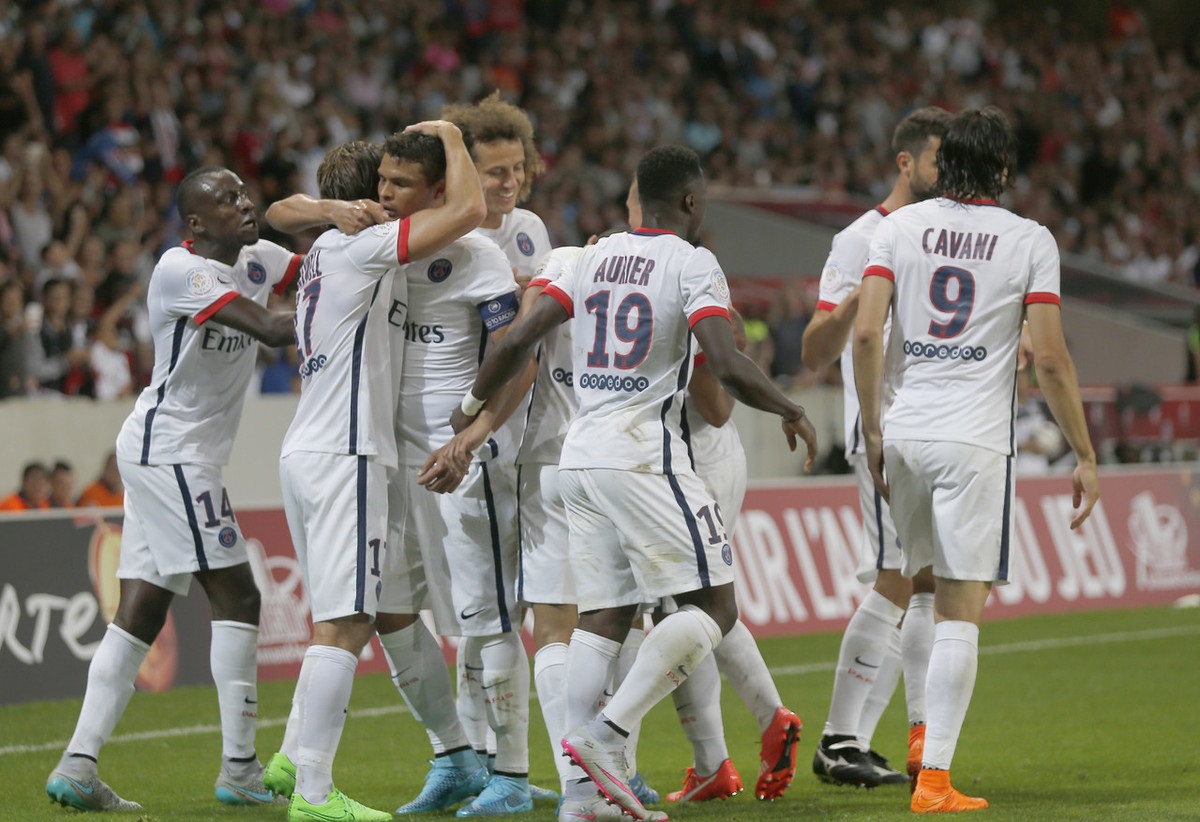 里昂vs马赛比赛延期那天踢